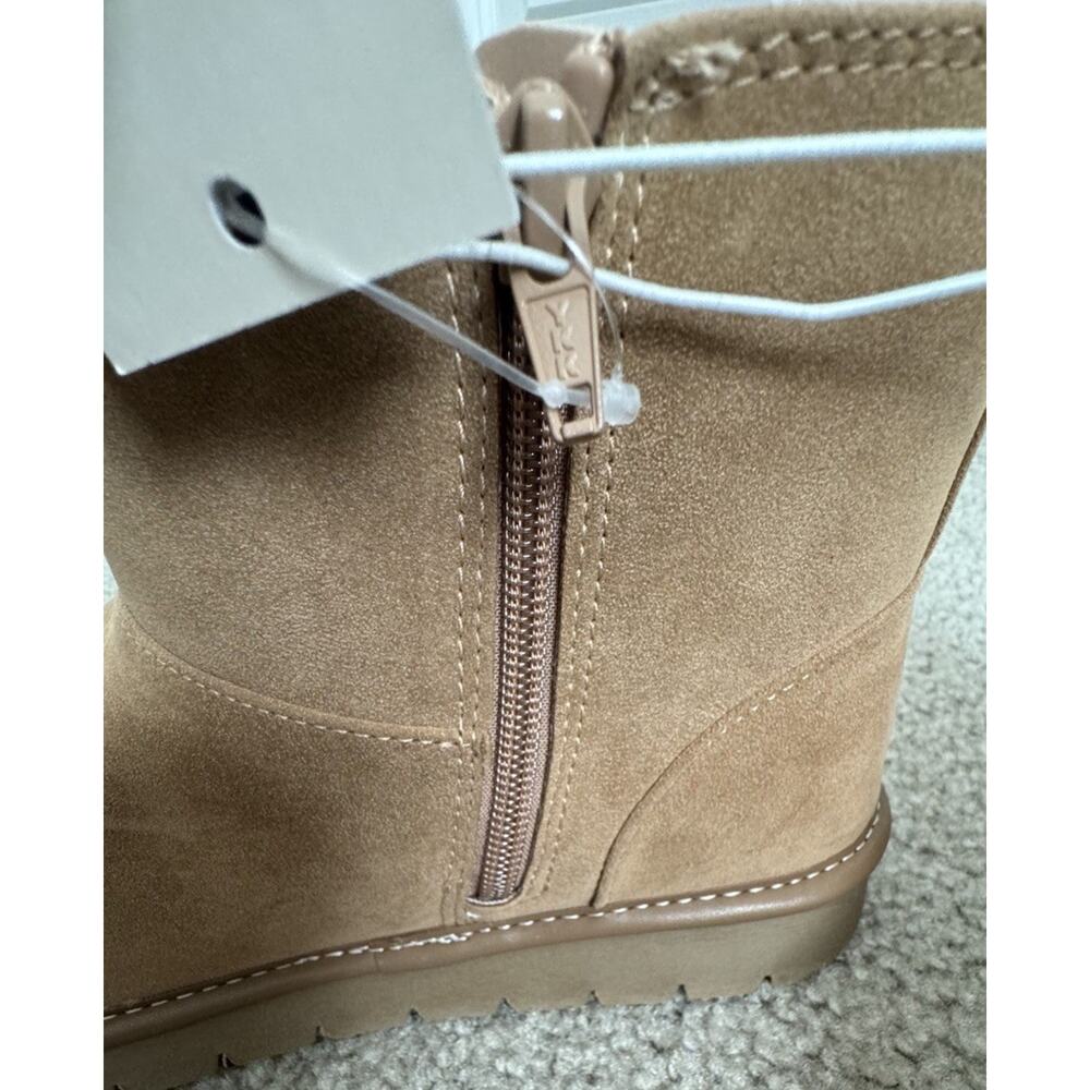 Universal Thread May Boots Womens 8 Tan Faux Suede Fur Lined Memory Foam NWT - Picture 8 of 12